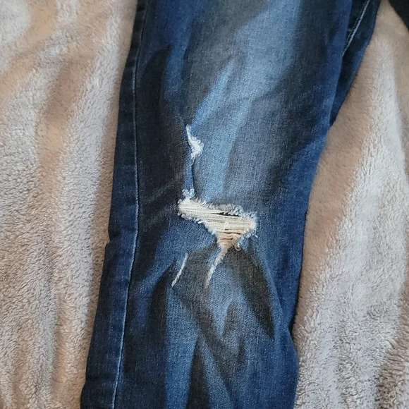 Old Navy Rockstar jeans size 8 - Picture 2 of 6